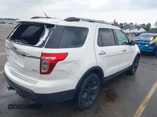 2012 Ford Explorer XLT with VIN 1FMHK8D84CGA82303, listed as a IAAI auction lot 42417951 with 164,687 mi miles and . Bid and sale history available at DreamBid. Image 4.