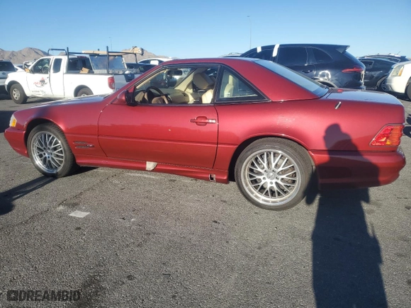2000 Mercedes-Benz SL-Class with VIN WDBFA68F0YF193681, listed as a Copart auction lot 46833985 with 179,163 mi miles and Clean Title. Bid and sale history available at carsss.com. Image 2.