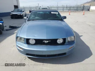 2005 Ford Mustang GT Deluxe with VIN 1ZVFT85H155173399, listed as a Copart auction lot 52964165 with 150,026 mi miles and Salvage Title. Bid and sale history available at DreamBid. Image 5.