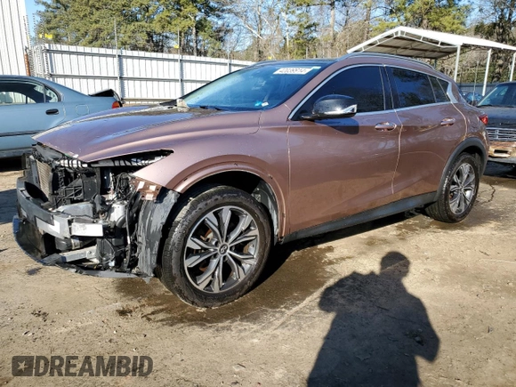 2018 Infiniti QX30 Premium with VIN SJKCH5CR5JA056991, listed as a Copart auction lot 42039914 with 62,691 mi miles. Bid and sale history available at carsss.com. Image 1.