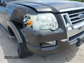 2007 Ford Explorer Sport Trac Limited z VIN 1FMEU53827UA07992, wystawiony jako IAAI lot #42315519 z przebiegiem 219 116 mil mil oraz . Historia ofert i sprzedaży dostępna na DreamBid. Obrazek 12.