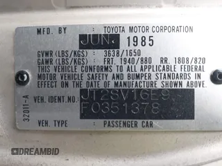 1985 Toyota Camry z VIN JT2SV16E9F0351378, wystawiony jako IAAI lot #42194705 z przebiegiem 192 476 mil mil oraz . Historia ofert i sprzedaży dostępna na DreamBid. Obrazek 9.