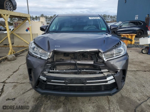 2018 Toyota Highlander LE with VIN 5TDBZRFH6JS821036, listed as a Copart auction lot 47576545 with 73,101 mi miles and Salvage Title. Bid and sale history available at carsss.com. Image 5.