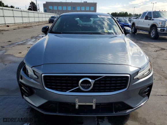 2019 Volvo S60 R-Design with VIN 7JRA22TM1KG018429, listed as a Copart auction lot 66115384 with 61,225 mi miles and Salvage Title. Bid and sale history available at carsss.com. Image 5.