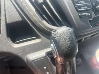 2017 Ford Transit с VIN 1FTBW3XMXHKA23092, выставлен на аукционе IAAI как лот 42734091 с пробегом 247 417 миль миль и . История ставок и продаж доступна на DreamBid. Изображение 22.