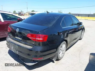 2015 Volkswagen Jetta SE with VIN 3VWD17AJ9FM298291, listed as a IAAI auction lot 42543981 with 138,425 mi miles and . Bid and sale history available at DreamBid. Image 4.