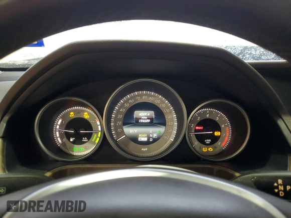 2014 Mercedes-Benz E 400 Sport with VIN WDDHF9FBXEA936424, listed as a Copart auction lot 83331224 with 194,689 mi miles and Salvage Title. Bid and sale history available at DreamBid. Image 9.