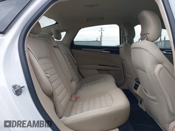 2013 Ford Fusion SE with VIN 3FA6P0HR9DR271840, listed as a IAAI auction lot 41777825 with 61,266 mi miles. Bid and sale history available at carsss.com. Image 8.