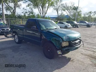 1997 Isuzu Hombre S z VIN 1GGCS1445V8656678, wystawiony jako IAAI lot #41953915 z przebiegiem 114 797 mil mil oraz . Historia ofert i sprzedaży dostępna na DreamBid. Obrazek 1.