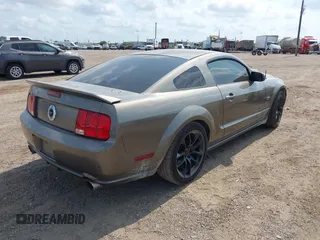 2005 Ford Mustang GT Deluxe with VIN 1ZVFT82H155236134, listed as a IAAI auction lot 42336089 with 112,668 mi miles and . Bid and sale history available at DreamBid. Image 4.