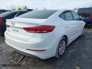 2018 Hyundai Elantra SE with VIN 5NPD74LF0JH392213, listed as a IAAI auction lot 41434037 with 34,752 mi miles. Bid and sale history available at carsss.com. Image 4.