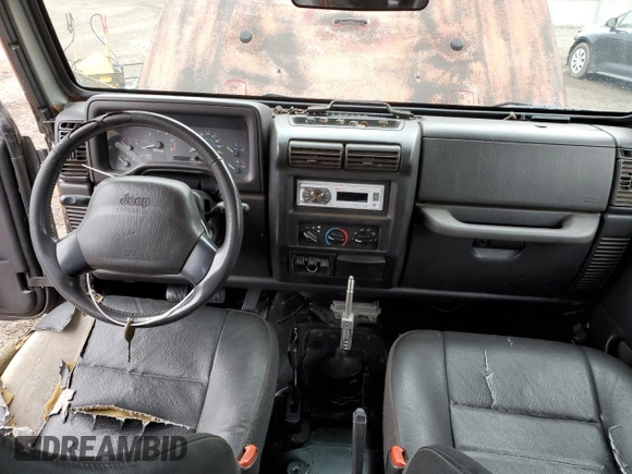1997 Jeep Wrangler Sahara with VIN 1J4FY49S1VP526452, listed as a Copart auction lot 81983464 with 0 mi miles and Non Repairable. Bid and sale history available at carsss.com. Image 8.