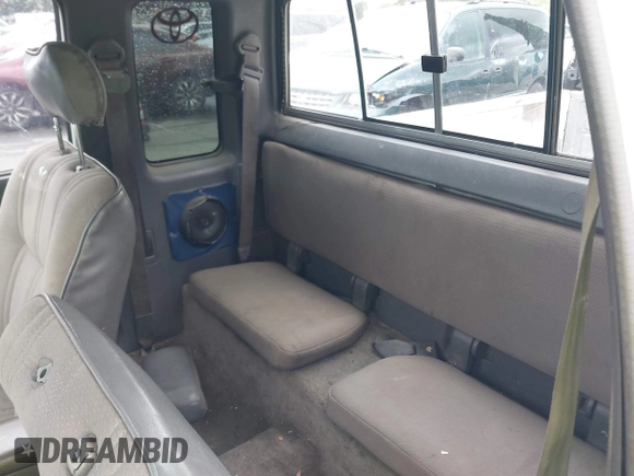 1992 Toyota Pickup DLX with VIN JT4RN93P9N5064411, listed as a IAAI auction lot 41787535 with 170,294 mi miles and . Bid and sale history available at DreamBid. Image 8.