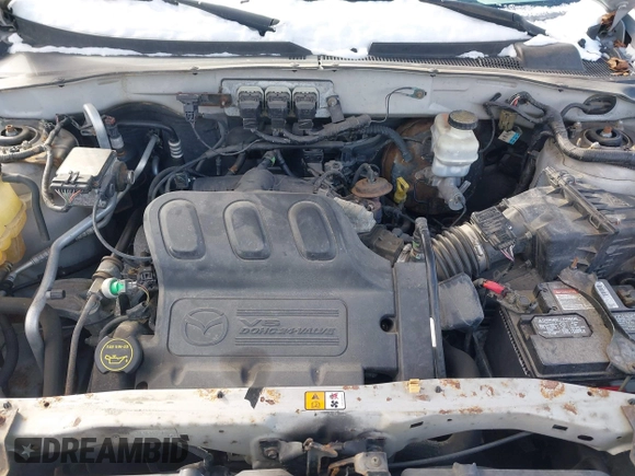2006 Mazda Tribute LX with VIN 4F2YZ94126KM09467, listed as a IAAI auction lot 41324941 with 116,519 mi miles and . Bid and sale history available at DreamBid. Image 10.