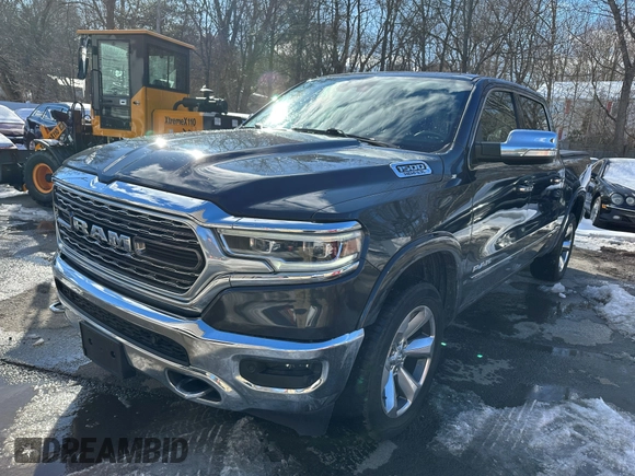 2020 Ram 1500 Limited with VIN 1C6SRFHT5LN165623, listed as a IAAI auction lot 41805735 with 116,370 mi miles. Bid and sale history available at carsss.com. Image 2.