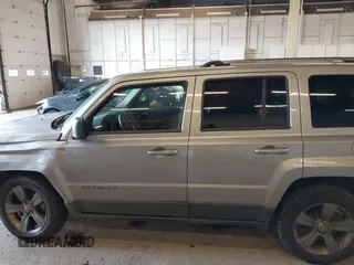 2016 Jeep Patriot Sport with VIN 1C4NJPBA1GD694198, listed as a IAAI auction lot 41291526 with 187,466 mi miles and . Bid and sale history available at DreamBid. Image 14.