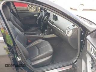 2018 Mazda 3 Touring with VIN 3MZBN1L30JM247097, listed as a IAAI auction lot 41803062 with 61,345 mi miles. Bid and sale history available at carsss.com. Image 5.