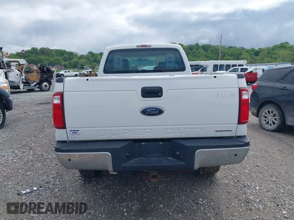 2015 Ford Super Duty F-250 SRW XLT with VIN 1FT7X2B69FEC44250, listed as a IAAI auction lot 42090730 with 286,471 mi miles. Bid and sale history available at carsss.com. Image 15.