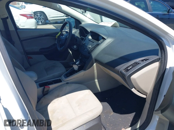 2017 Ford Focus SE with VIN 1FADP3F29HL234323, listed as a IAAI auction lot 42143821 with 138,860 mi miles. Bid and sale history available at carsss.com. Image 5.