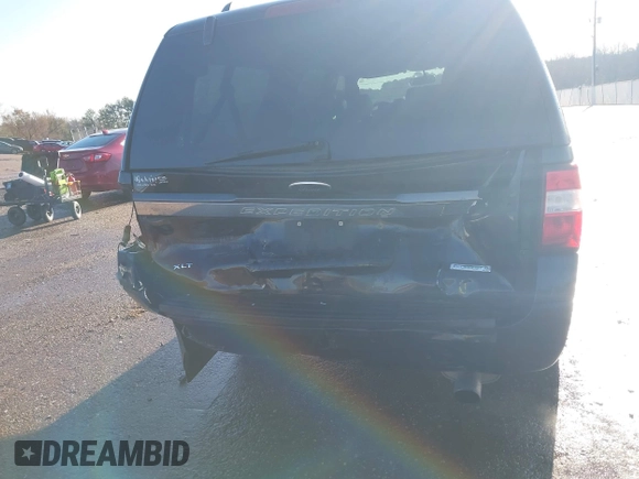 2016 Ford Expedition EL XLT with VIN 1FMJK1HT6GEF26709, listed as a IAAI auction lot 41705769 with 175,666 mi miles. Bid and sale history available at carsss.com. Image 19.