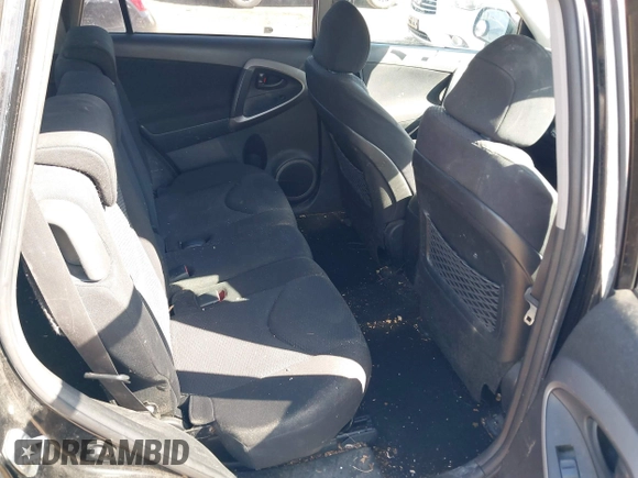 2006 Toyota RAV4 Sport with VIN JTMBK32V565007227, listed as a IAAI auction lot 41799466 with 272,090 mi miles. Bid and sale history available at carsss.com. Image 8.