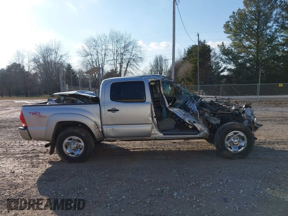 2007 Toyota Tacoma PreRunner with VIN 3TMJU62N77M035503, listed as a IAAI auction lot 41413395 with Not Provided miles and . Bid and sale history available at DreamBid. Image 14.