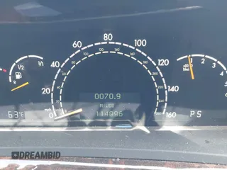 2003 Mercedes-Benz S-Class 5.0L with VIN WDBNG84J03A377024, listed as a IAAI auction lot 41749903 with 114,096 mi miles. Bid and sale history available at carsss.com. Image 7.