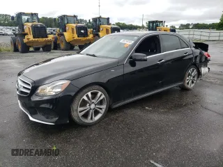 2014 Mercedes-Benz E 350 Sport z VIN WDDHF5KB6EA977146, wystawiony jako Copart lot #56216245 z przebiegiem 150 339 mil mil oraz Szkoda całkowita • Salvage title. Historia ofert i sprzedaży dostępna na DreamBid. Obrazek 1.