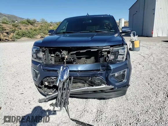 2019 Ford Expedition Max Limited z VIN 1FMJK2AT1KEA32511, wystawiony jako Copart lot #57535255 z przebiegiem 118 903 mil mil oraz Szkoda całkowita • Salvage title. Historia ofert i sprzedaży dostępna na DreamBid. Obrazek 14.