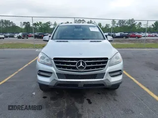 2012 Mercedes-Benz M ML 350 with VIN 4JGDA5HB5CA012821, listed as a IAAI auction lot 42128070 with 94,749 mi miles. Bid and sale history available at carsss.com. Image 12.