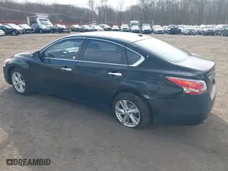 2014 Nissan Altima 2.5 SV with VIN 1N4AL3AP8EC420528, listed as a IAAI auction lot 41779180 with 88,628 mi miles. Bid and sale history available at carsss.com. Image 3.