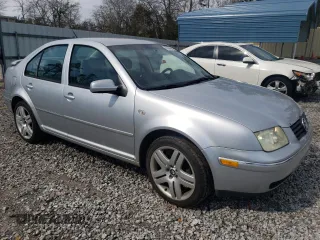 2004 Volkswagen Jetta GL z VIN 3VWRK69M94M102780, wystawiony jako Copart lot #45484585 z przebiegiem 202 009 mil mil oraz Nie do naprawy • Non repairable. Historia ofert i sprzedaży dostępna na DreamBid. Obrazek 4.