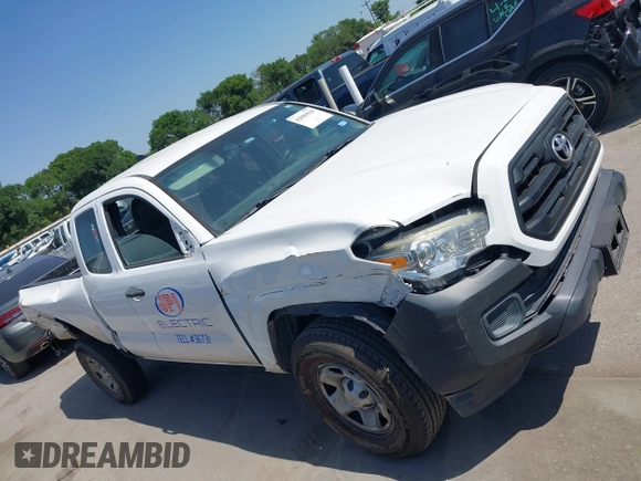 2017 Toyota Tacoma SR z VIN 5TFRX5GN7HX077159, wystawiony jako IAAI lot #42006928 z przebiegiem 92 121 mil mil oraz . Historia ofert i sprzedaży dostępna na DreamBid. Obrazek 12.