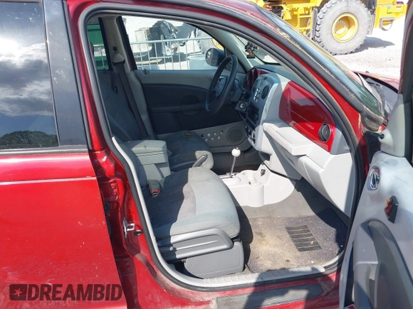 2008 Chrysler PT Cruiser z VIN 3A8FY48B08T130965, wystawiony jako IAAI lot #42160541 z przebiegiem 186 754 mil mil oraz . Historia ofert i sprzedaży dostępna na DreamBid. Obrazek 5.