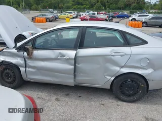 2017 Ford Fiesta S with VIN 3FADP4AJ0HM171227, listed as a IAAI auction lot 42380556 with 88,558 mi miles and . Bid and sale history available at DreamBid. Image 6.