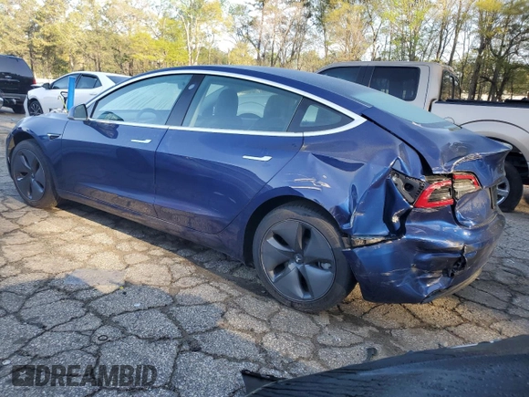 2019 Tesla Model 3 Mid Range z VIN 5YJ3E1EA2KF476194, wystawiony jako Copart lot #51140115 z przebiegiem Nie podano mil oraz Szkoda całkowita • Salvage title. Historia ofert i sprzedaży dostępna na DreamBid. Obrazek 2.