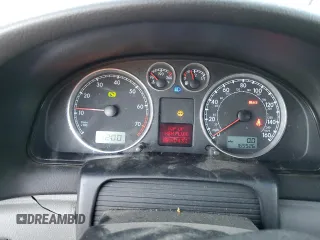2004 Volkswagen Passat GL with VIN WVWND63B14E022060, listed as a Copart auction lot 87698025 with 165,526 mi miles and Salvage Title. Bid and sale history available at carsss.com. Image 9.