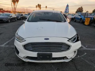 2019 Ford Fusion SEL with VIN 3FA6P0CD9KR260085, listed as a Copart auction lot 77537144 with 97,628 mi miles and Clean Title. Bid and sale history available at carsss.com. Image 5.