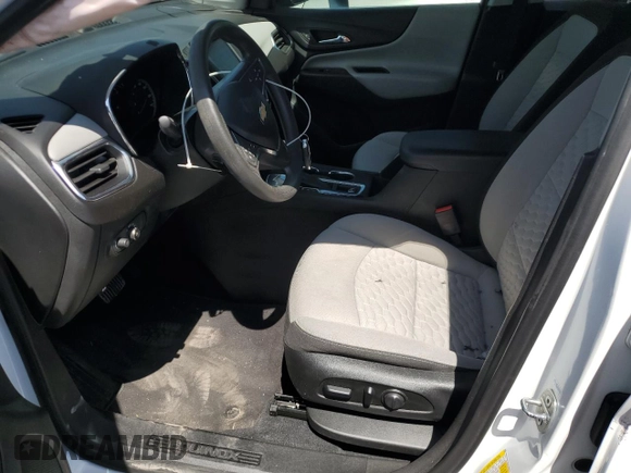2020 Chevrolet Equinox LS z VIN 2GNAXHEV3L6149833, wystawiony jako Copart lot #57997985 z przebiegiem 64 304 mil mil oraz Szkoda całkowita • Salvage title. Historia ofert i sprzedaży dostępna na DreamBid. Obrazek 7.
