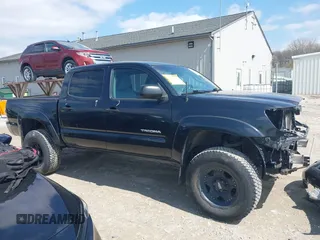 2010 Toyota Tacoma PreRunner with VIN 3TMJU4GN5AM100756, listed as a IAAI auction lot 41920188 with 90,776 mi miles and . Bid and sale history available at DreamBid. Image 14.