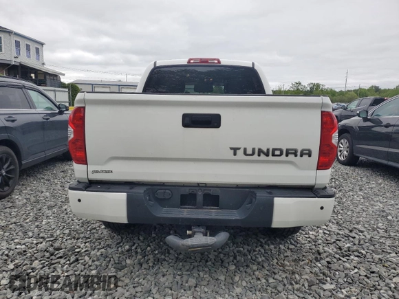 2019 Toyota Tundra SR5 z VIN 5TFHY5F10KX829945, wystawiony jako Copart lot #51911985 z przebiegiem 105 985 mil mil oraz Szkoda całkowita • Salvage title. Historia ofert i sprzedaży dostępna na DreamBid. Obrazek 6.