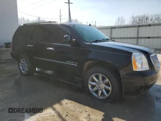 2009 GMC Yukon Denali z VIN 1GKFK03279R279042, wystawiony jako Copart lot #47779045 z przebiegiem 255 869 mil mil oraz Szkody całkowita. Historia ofert i sprzedaży dostępna na DreamBid. Obrazek 4.