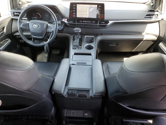 2022 Toyota Sienna XLE Woodland Edition with VIN 5TDASKFC1NS057260, listed as a Copart auction lot 67475584 with 59,396 mi miles and Salvage Title. Bid and sale history available at carsss.com. Image 8.