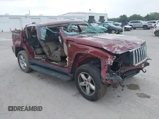 2008 Jeep Liberty Limited with VIN 1J8GN58K58W233330, listed as a IAAI auction lot 39381193 with 213,205 mi miles and . Bid and sale history available at carsss.com. Image 1.