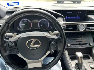 2017 Lexus RC 200t z VIN JTHHA5BC9H5005375, wystawiony jako Copart lot #62260355 z przebiegiem 131 762 mil mil oraz Czysty tytuł • Clean title. Historia ofert i sprzedaży dostępna na DreamBid. Obrazek 7.