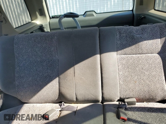2001 Isuzu Rodeo S with VIN 4S2DM58W914301991, listed as a Copart auction lot 76518844 with 165,789 mi miles and Salvage Title. Bid and sale history available at DreamBid. Image 10.