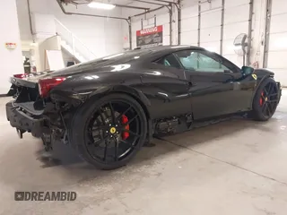 2011 Ferrari 458 Italia z VIN ZFF67NFA7B0178589, wystawiony jako IAAI lot #41285530 z przebiegiem 9226 mil mil oraz . Historia ofert i sprzedaży dostępna na DreamBid. Obrazek 4.