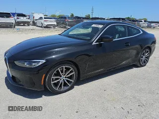 2024 BMW 4 Series 430i z VIN WBA53AP03RCR77277, wystawiony jako Copart lot #56431295 z przebiegiem 23 724 mil mil oraz Czysty tytuł • Clean title. Historia ofert i sprzedaży dostępna na DreamBid. Obrazek 1.