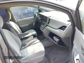2017 Toyota Sienna LE Auto Access Seat with VIN 5TDKZ3DC5HS806235, listed as a IAAI auction lot 42434724 with 223,996 mi miles and . Bid and sale history available at DreamBid. Image 5.