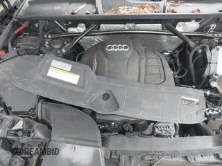 2020 Audi Q5 Premium with VIN WA1ANAFY6L2105007, listed as a IAAI auction lot 42400742 with 43,916 mi miles and . Bid and sale history available at DreamBid. Image 10.